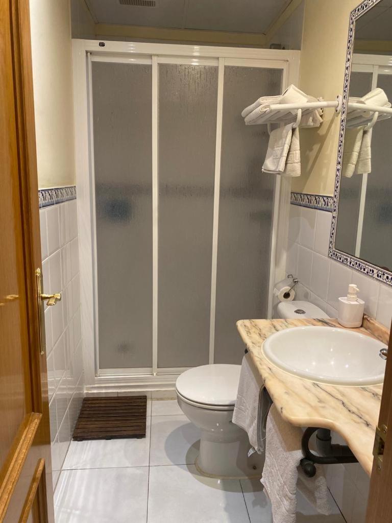 טורמולינוס Apartamentos Maria Del Carmen מראה חיצוני תמונה