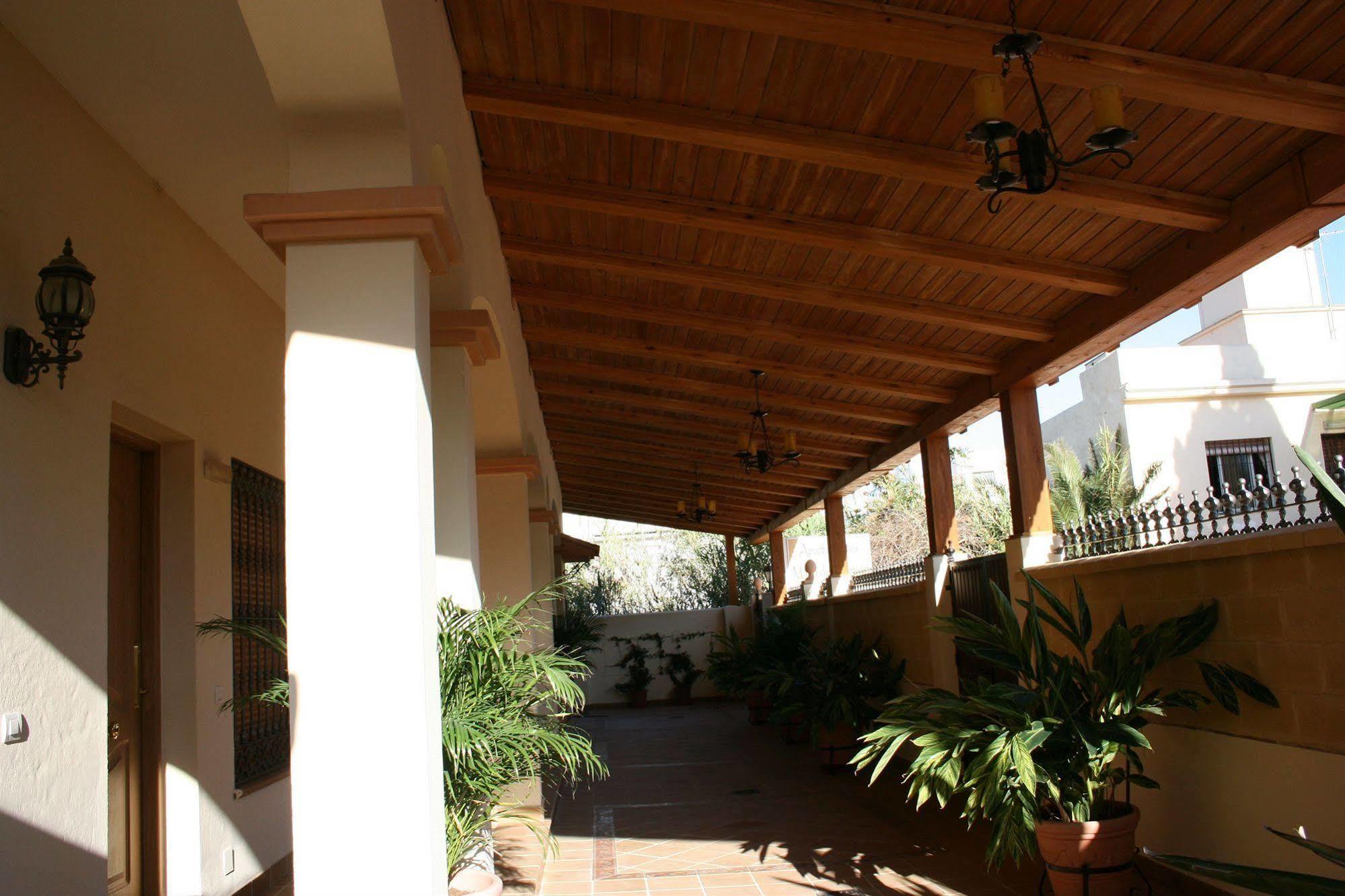 טורמולינוס Apartamentos Maria Del Carmen מראה חיצוני תמונה